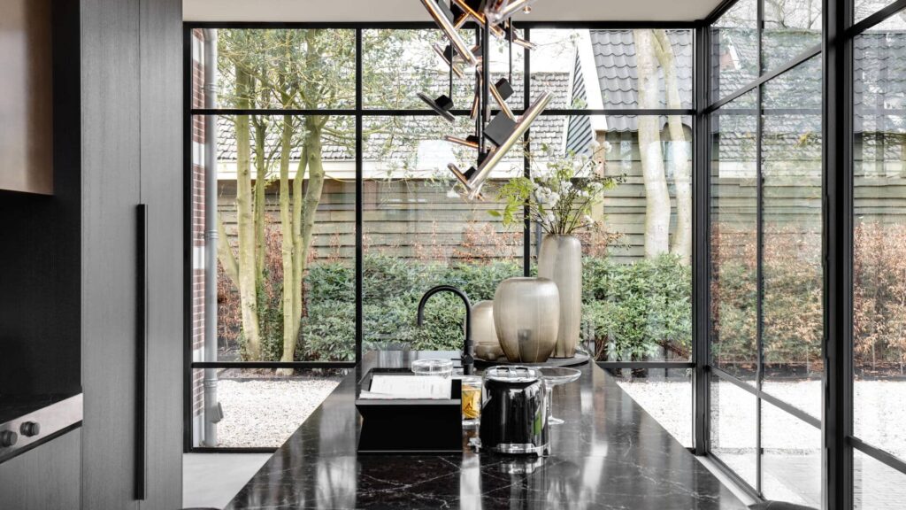 Een stijlvolle social advertising strategie voor Dibbet Doors | Online Marketingbureau Woeler Alkmaar